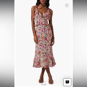 Astr the Label Wildflower Cut Out Dress